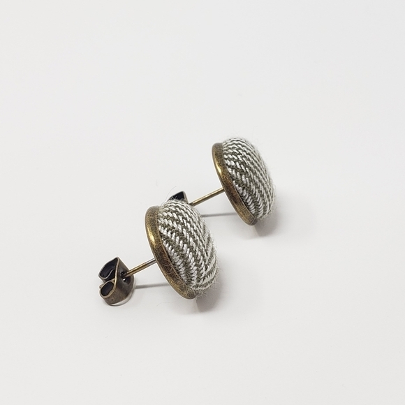 New Handmade | Upcycled Chevron Striped Button Stud Earrings - Picture 2 of 4